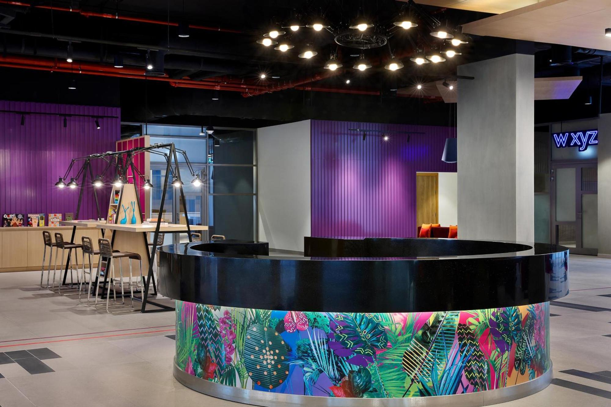 Aloft Dubai Airport Hotell Exteriör bild